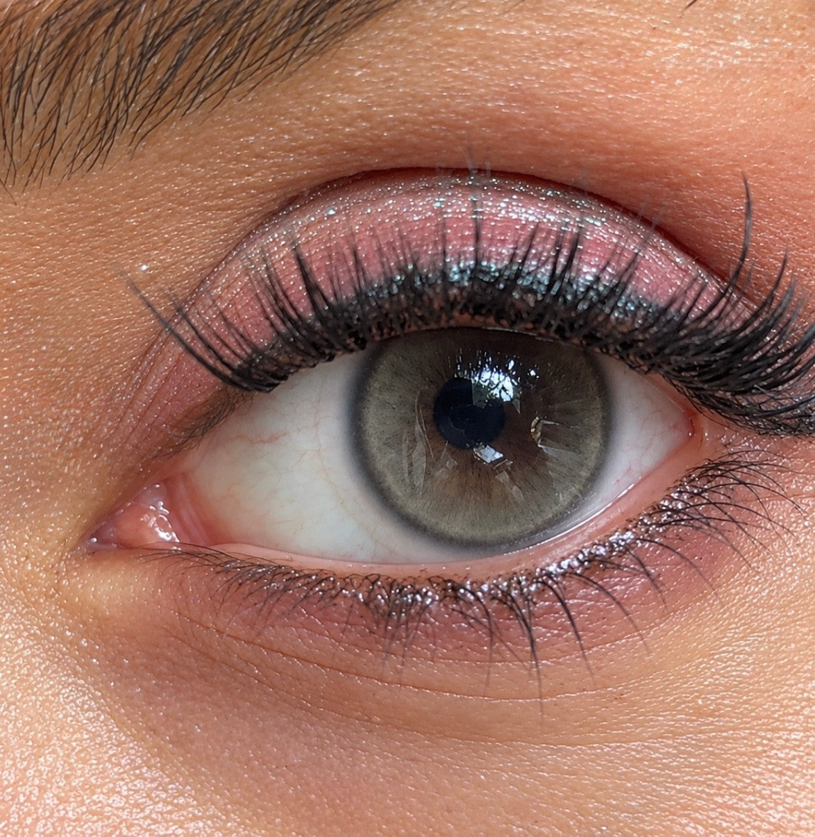 Lentillas de color Gris puestas
